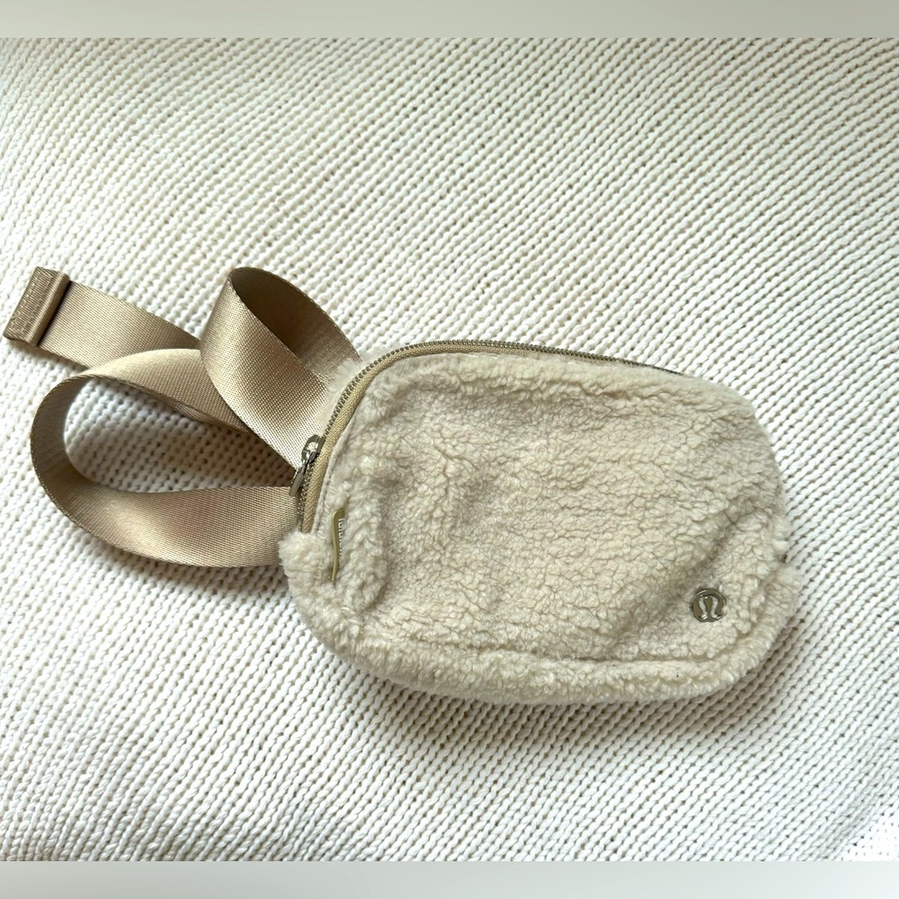 Lululemon Fleece Belt Bag